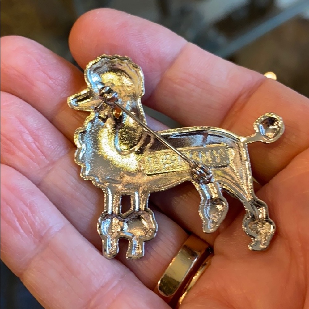 Enameled sculptured metal Poodle brooch - Picture 3 of 4